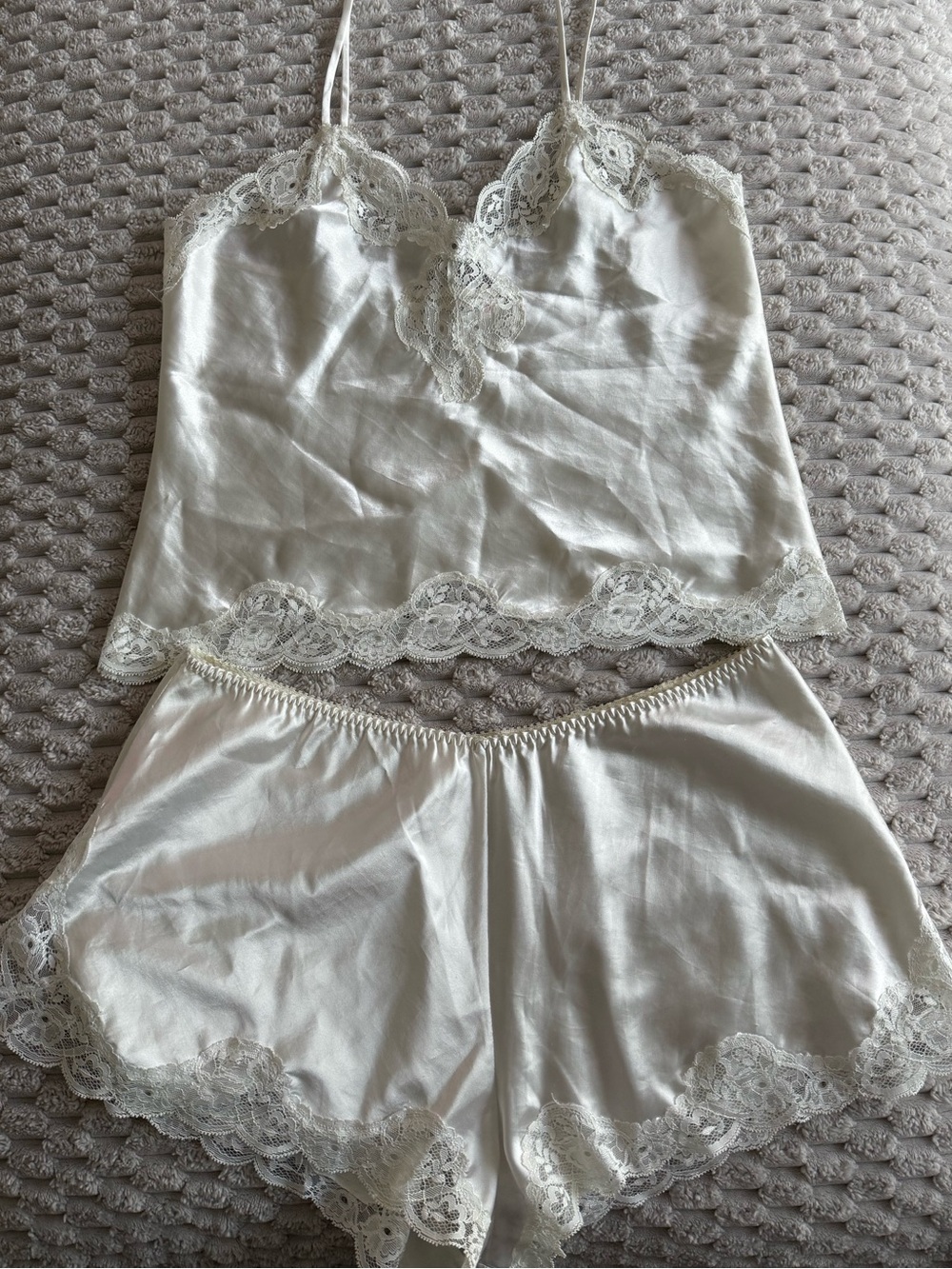 Victoria's Secret Ivory Satin Lace Trim Cami & Short Set